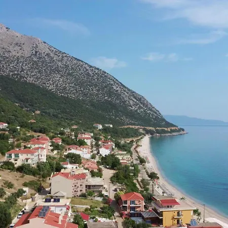 Marinos Seaside & Aparts * 波罗斯