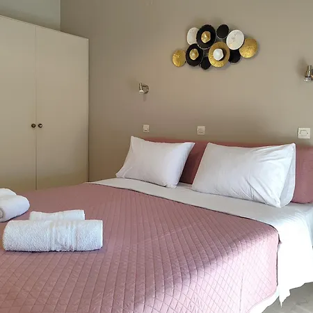 Marinos Seaside & Aparts 公寓 *