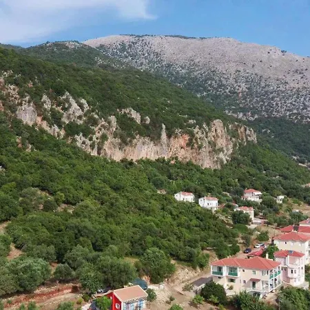 Marinos Seaside * Poros (Kefalonia)