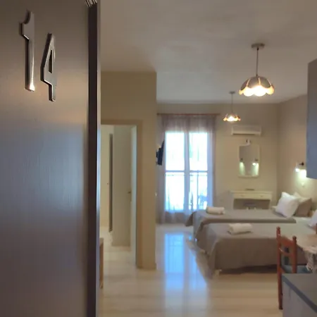 Marinos Seaside Studios&aparts Apartamento