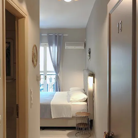 Marinos Seaside Studios&aparts *