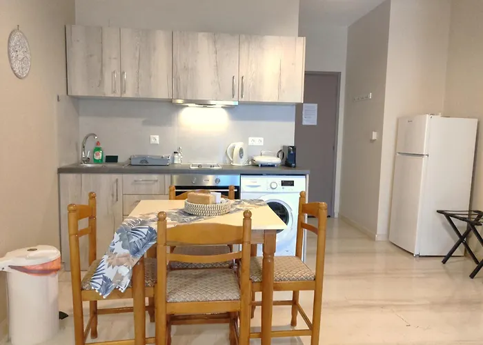 Apartman Marinos Seaside *